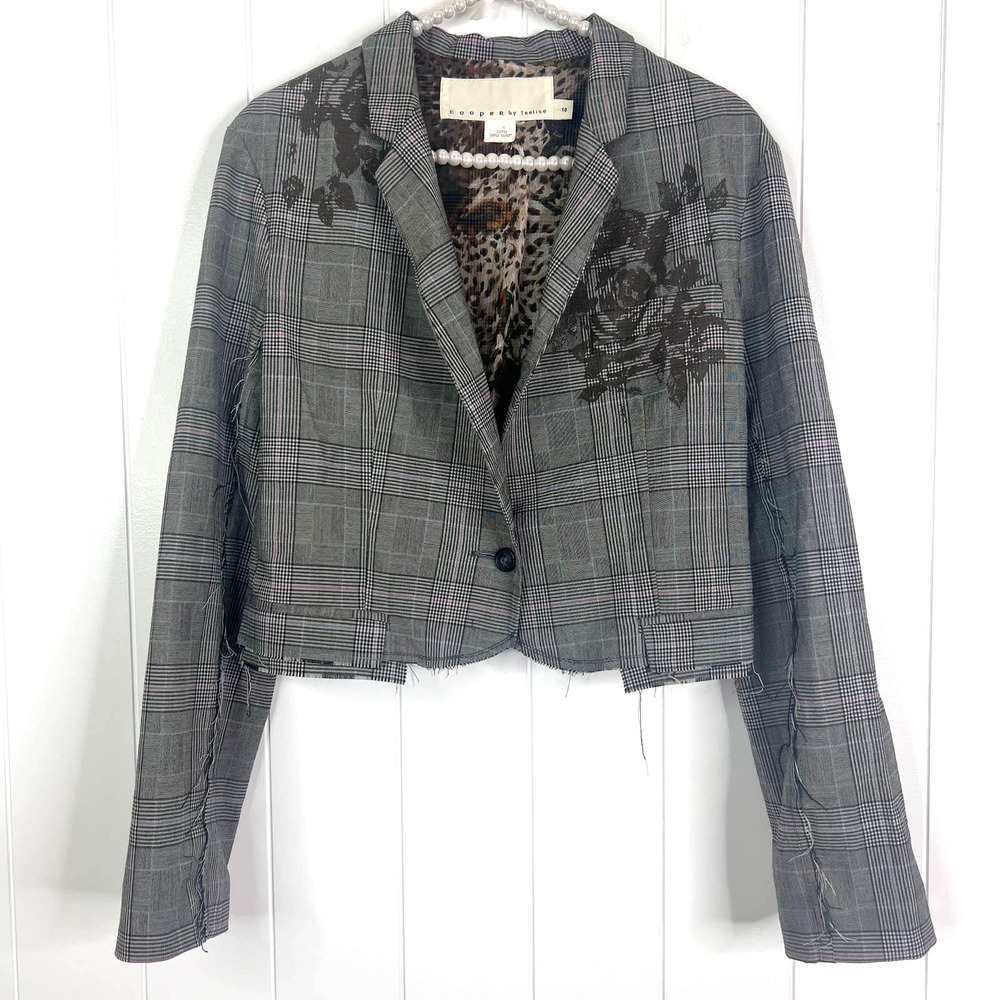 Cooper by Trelisa‎ Chelsea Girl Cropped Deconstructed 1 Button Blazer SZ 10